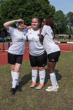 Bild 38 - Loewinnen Cup